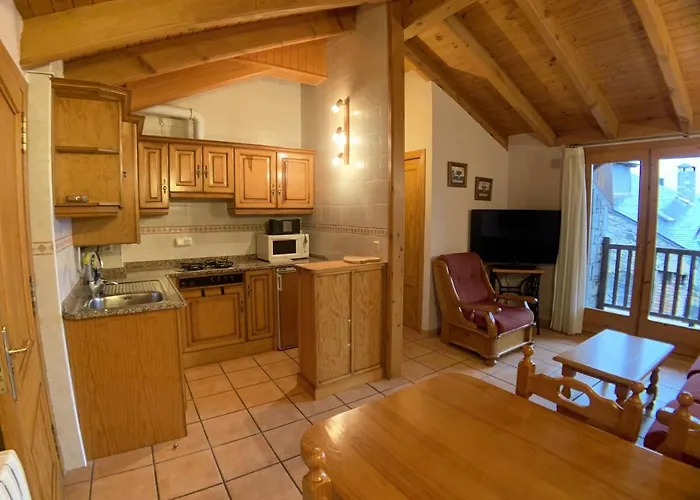 C11 - Apartamento Casa Llorgodo 2 - Villmor